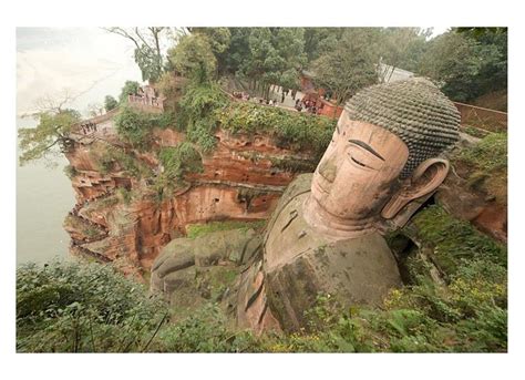  巨大な石仏がそびえ立つ！ウハイ市の歴史と信仰を感じられる「文殊山」へ